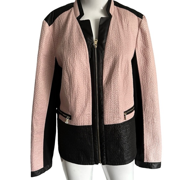 Gerry Weber Pink and Black Blazer with Fitted Silhouette - Picture 4 of 5